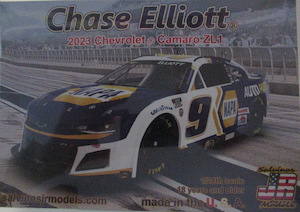 Chase Elliott #9 2023 NAPA Chevrolet Camaro ZL1 Salvino Model Car Kit