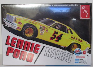 Lennie Pond #54 Malibu stock car 1/25th AMT plastic model kit